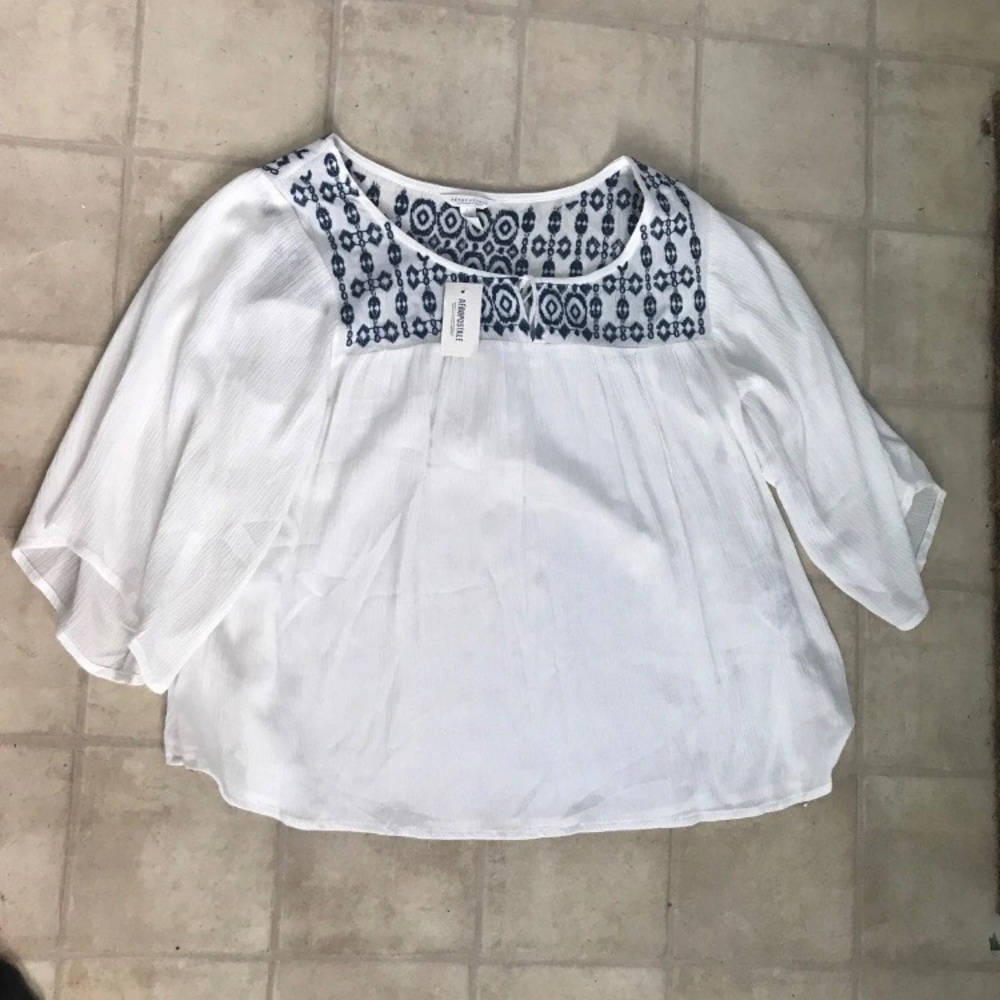 New With Tags Aeropostale Flowy Top